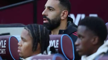 انقسام جماهير ليفربول حول استبعاد محمد صلاح من تشكيل مباراة وست هام 1